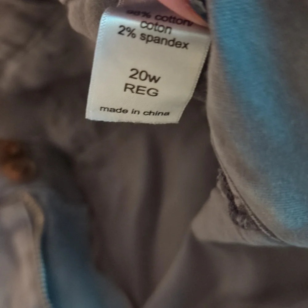 Grey pants - Picture 4 of 4